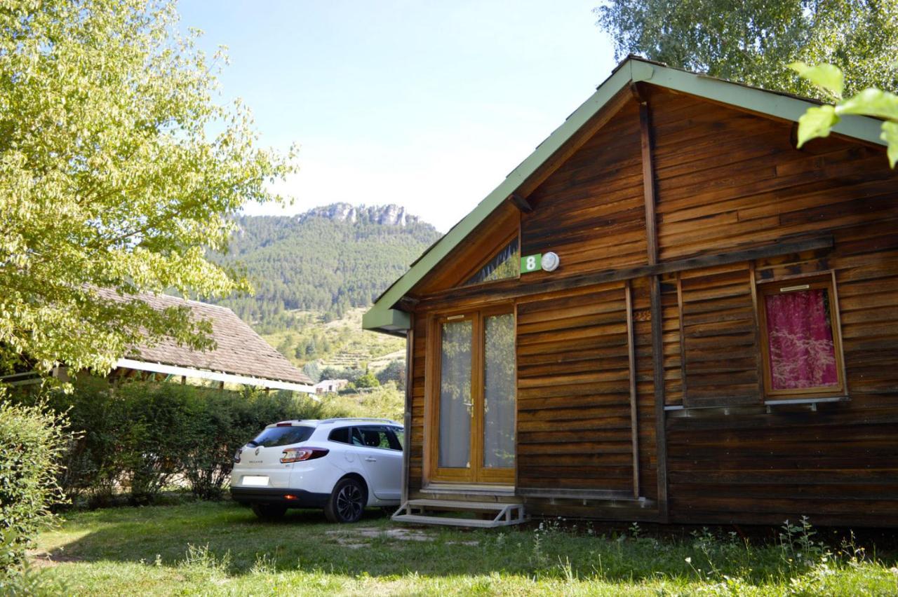 Camping Le Pre Morjal Ispagnac Luaran gambar